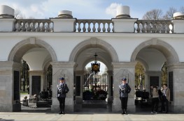 Warszawa Atrakcja Zabytek Grób Nieznanego Żołnierza